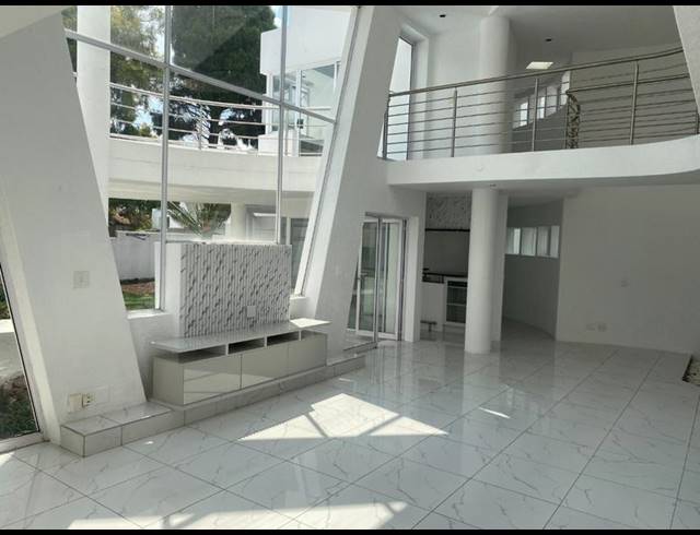 3 BEDROOM HOUSE FOR SALE IN DAINFERN GOLF ESTATE